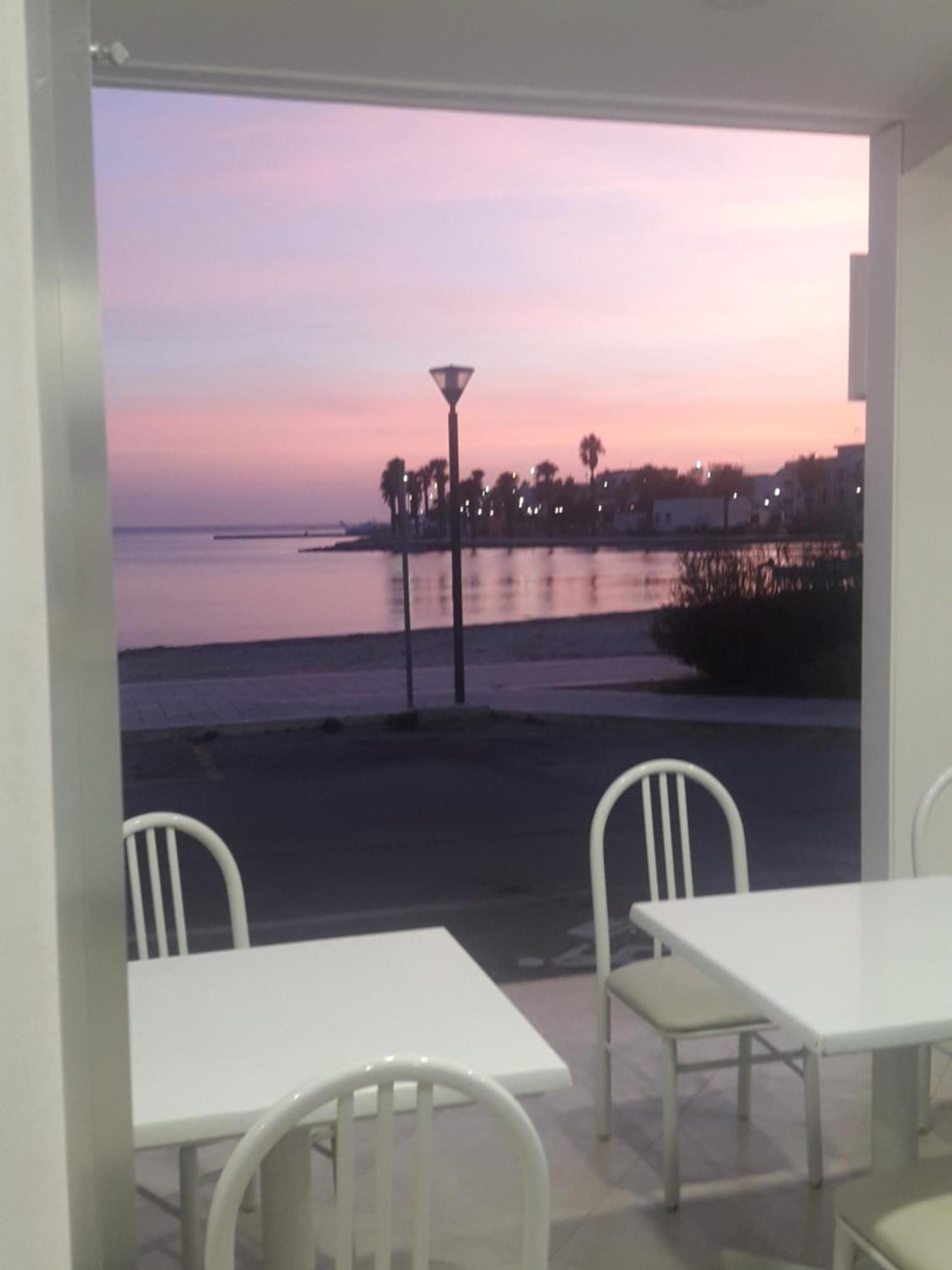 Hotel Paradise Porto Cesareo Buitenkant foto