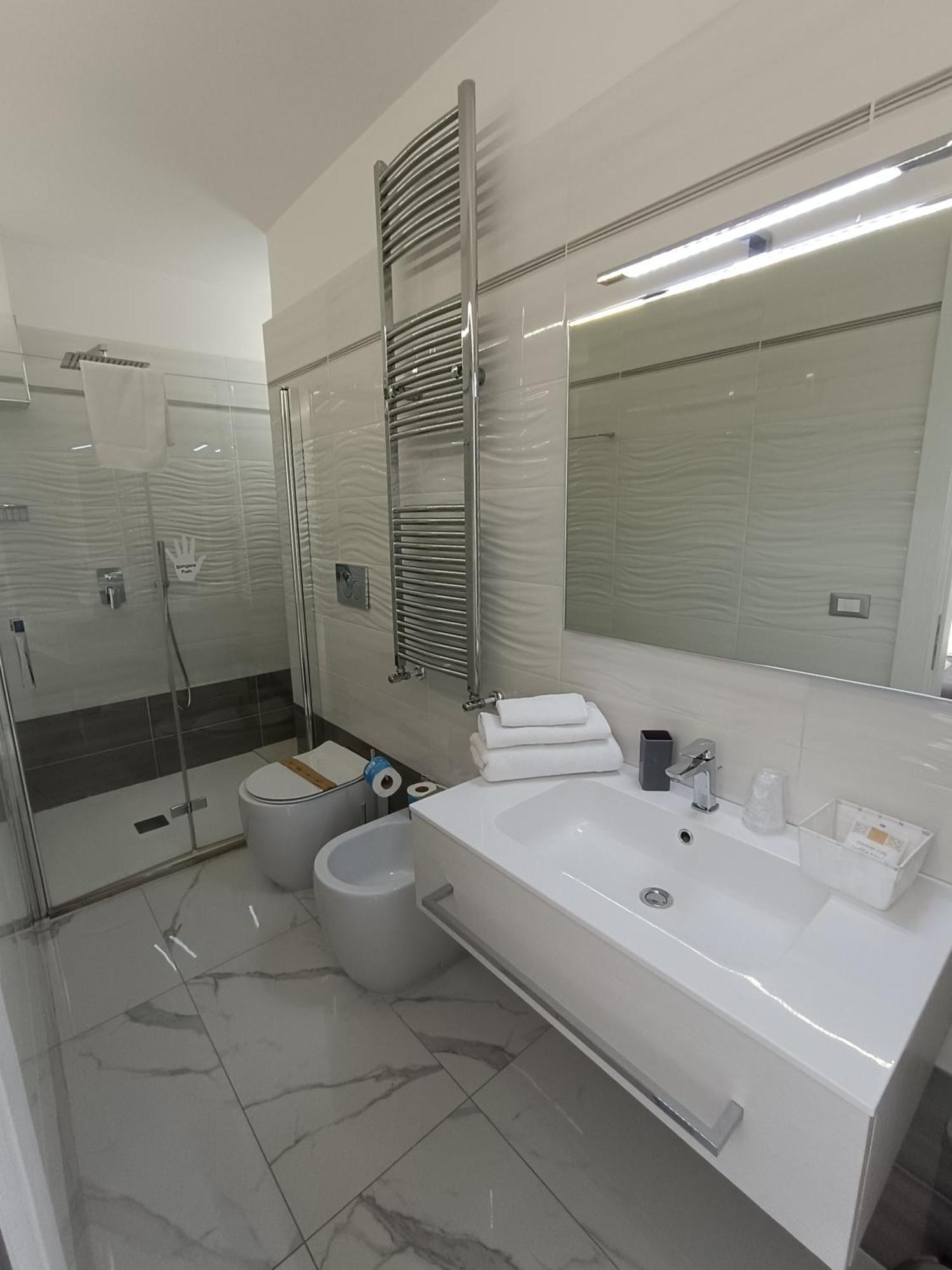 Hotel Paradise Porto Cesareo Buitenkant foto