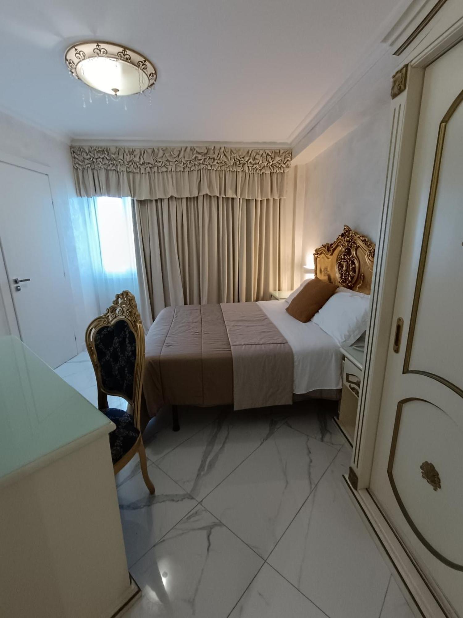 Hotel Paradise Porto Cesareo Buitenkant foto